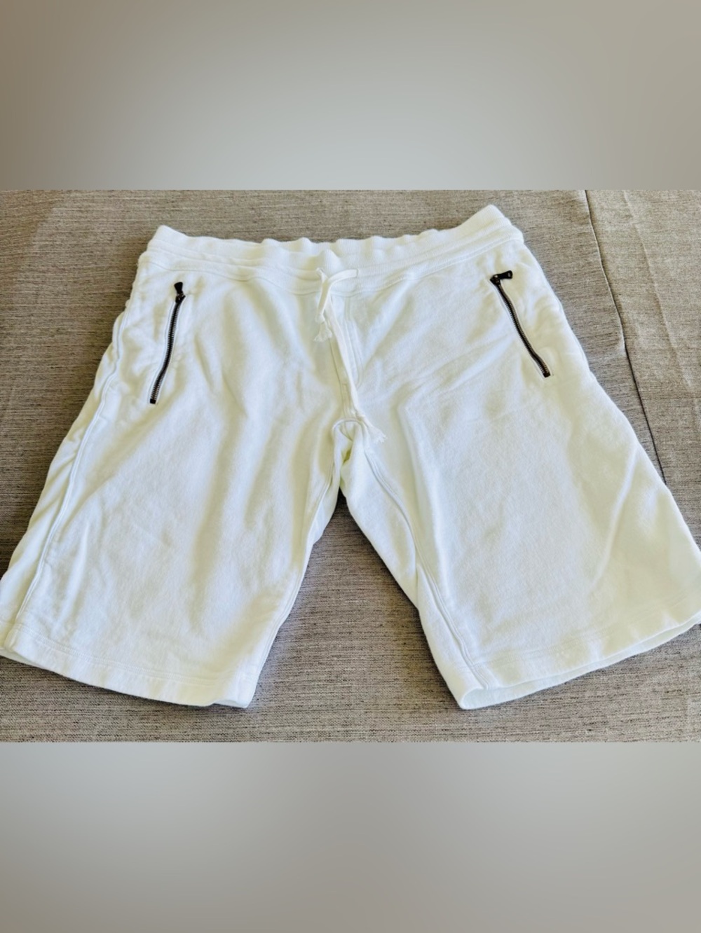 D&G White Sweat Short with Black Label, combination of cotton and velvet